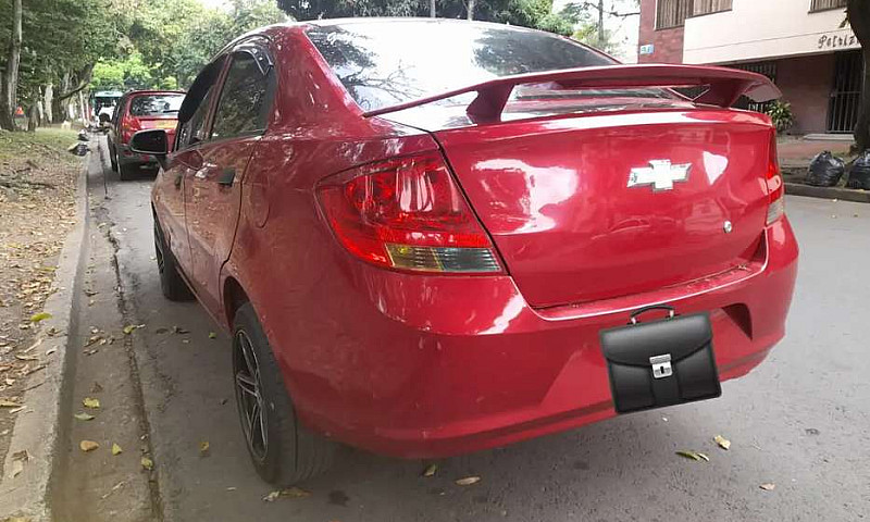 Vendo Chevrolet Sail...