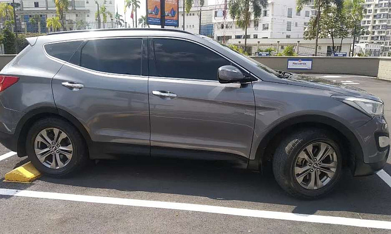 Hyundai Santa Fe New...