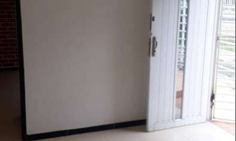 Casa Esquinera Barri...