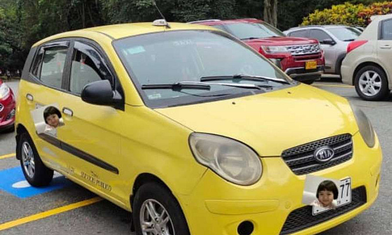 Vendo Taxi...