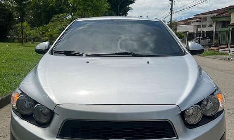 Vendo Chevrolet Soni...