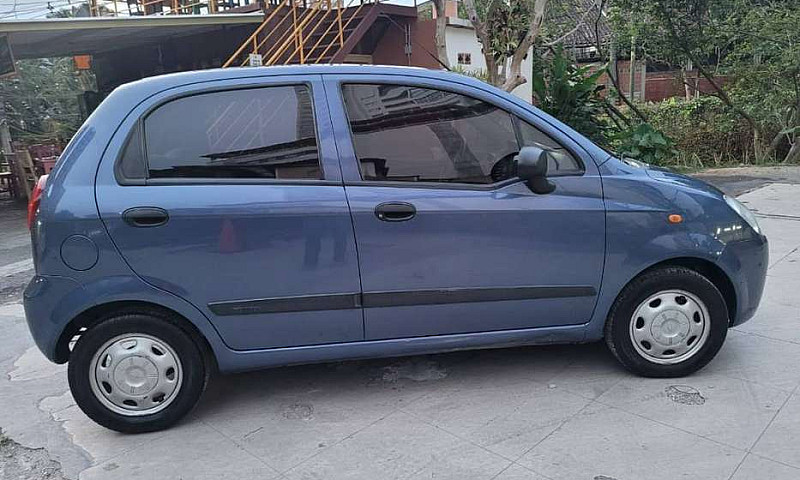 Vendo Chevrolet Spar...