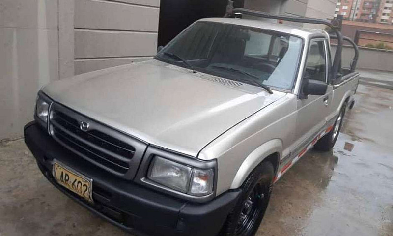 Mazda B2200...