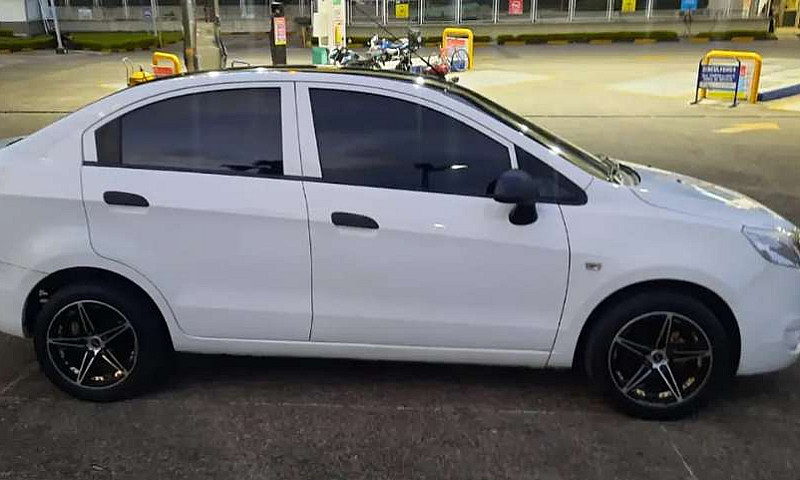 Carro En Excelente E...