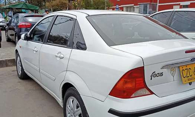 Vendo Ford Focus En ...