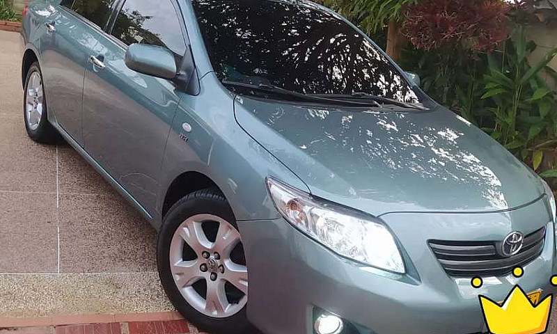 Vendo Toyota Corolla...