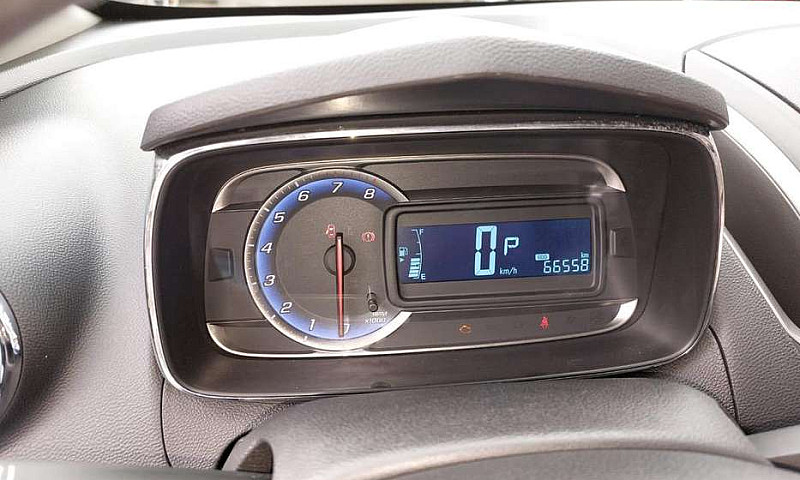 Tracker 2015 Automat...