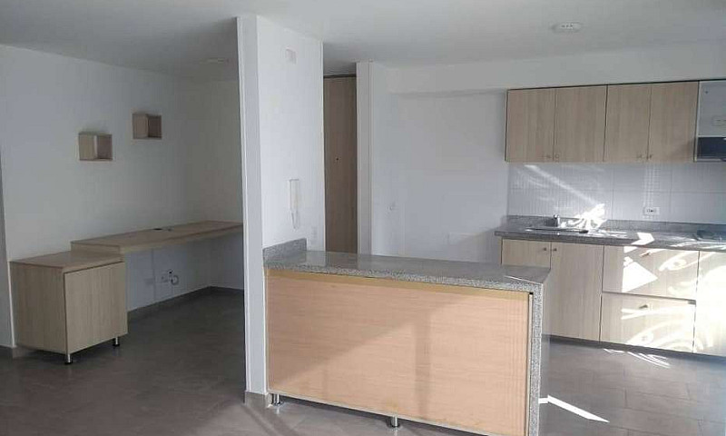 Arriendo Apto Montes...