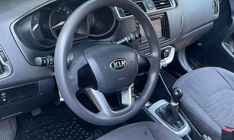 Venta Carro Kia Rio ...