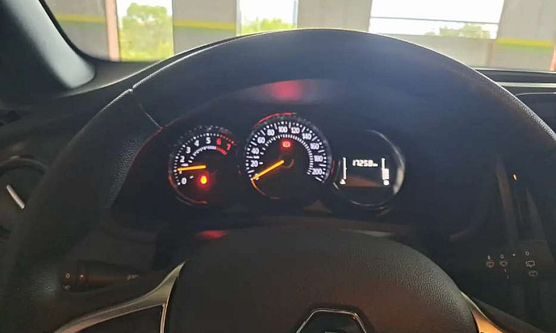Vendo Renault Sander...