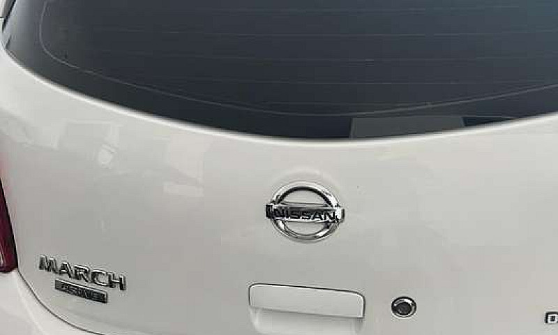 Nissan March Perfect...
