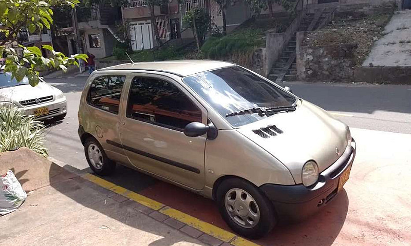 Twingo 2007...