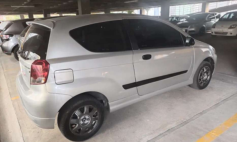 Vendo Chevrolet Aveo...