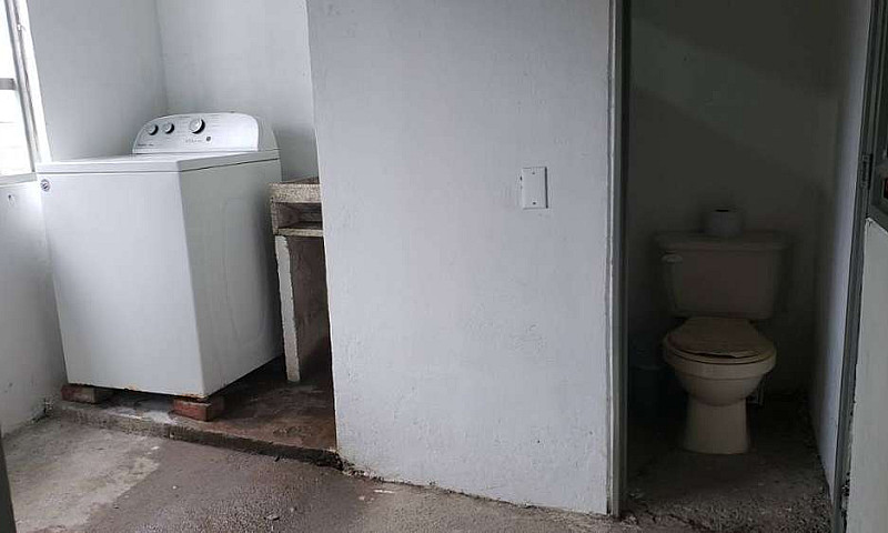 Venta Casa Esquinera...