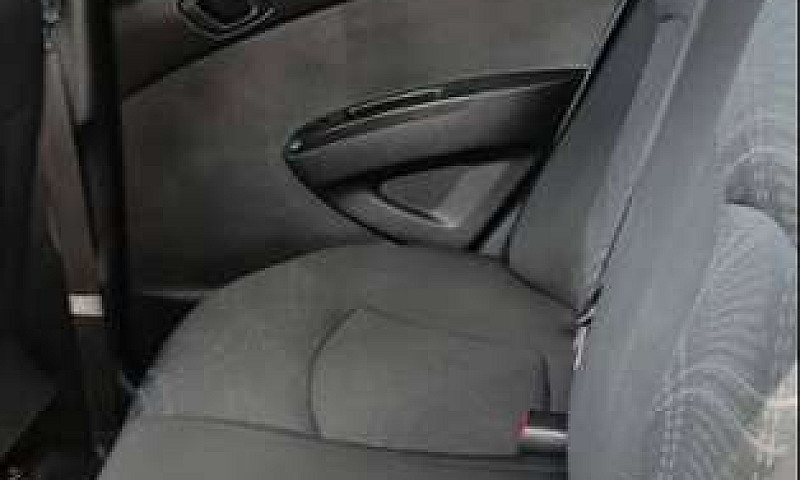 Chevrolet Beat Premi...