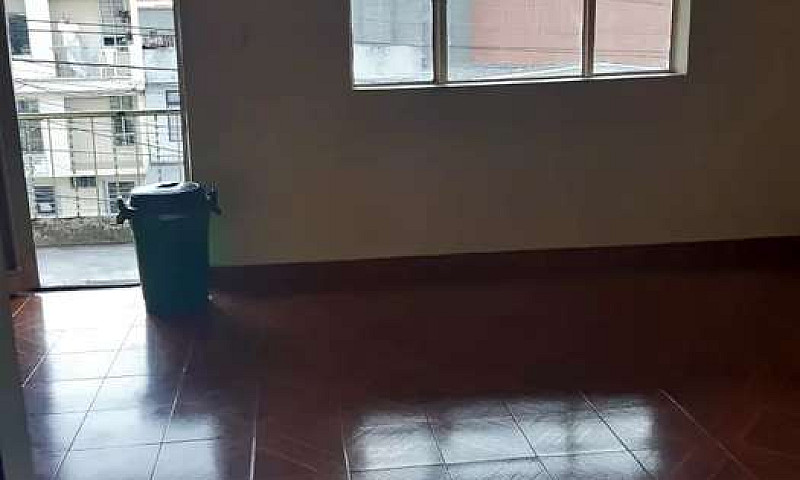 Se Vende Casa De Tre...