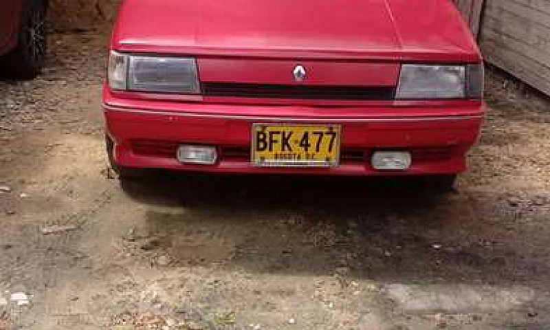 Vendo Renault 9 Brio...