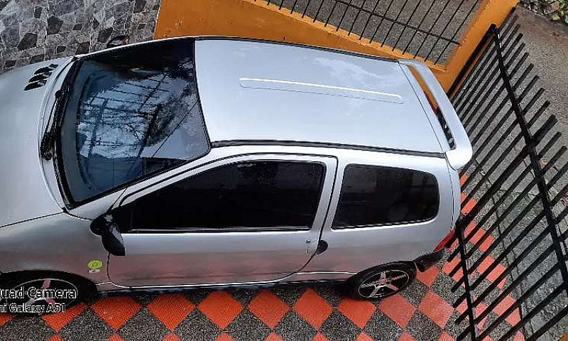 Twingo 2006...
