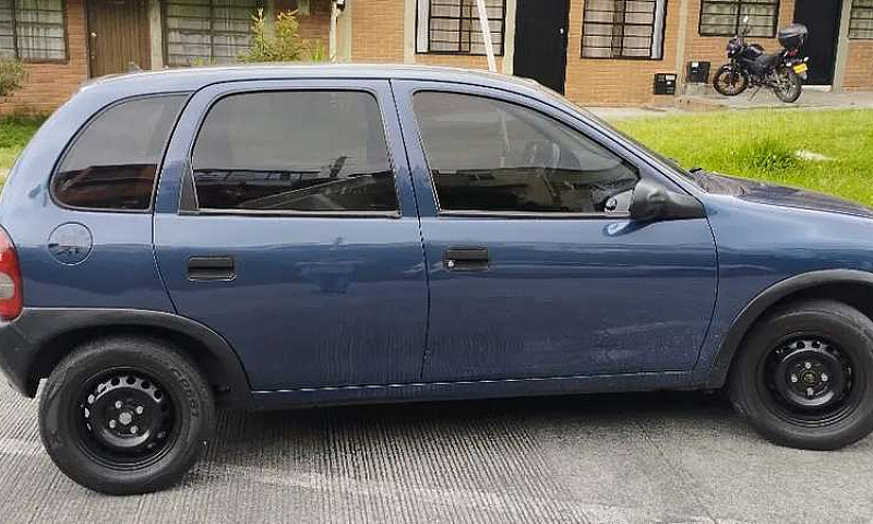 Chevrolet Corsa 2003...