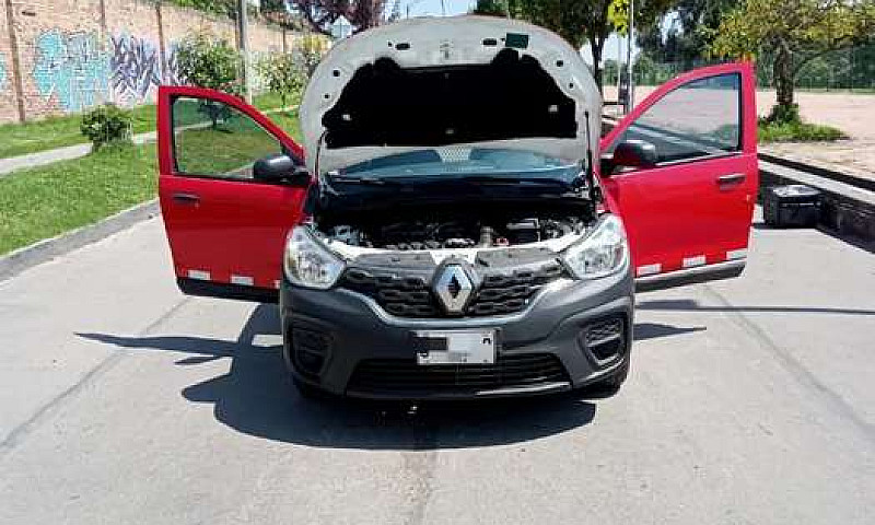 Vendo Renault Kangoo...