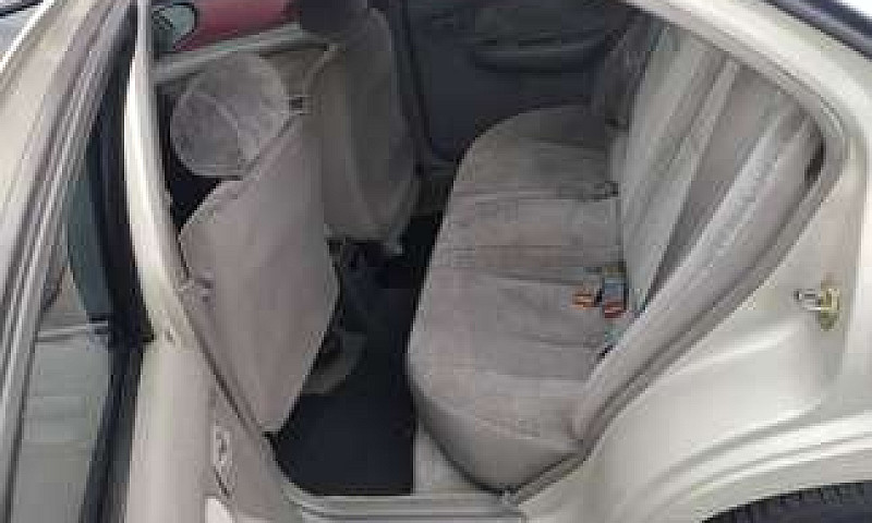 Vendo Nissan Sentra...