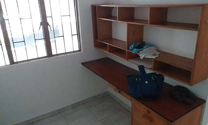 Casa De 2 Pisos En V...