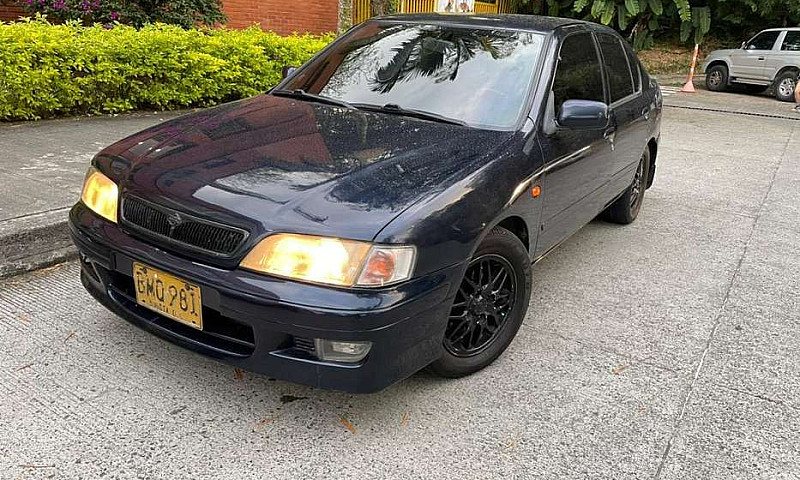 Vendo Nissan Primera...