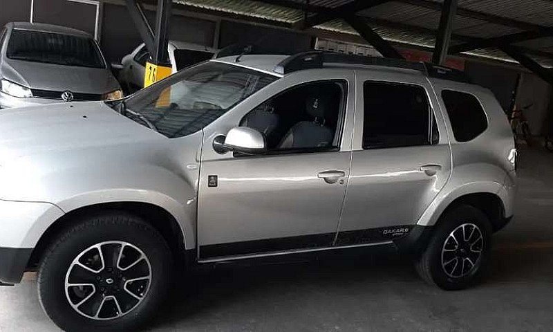 Renault Duster Dakar...