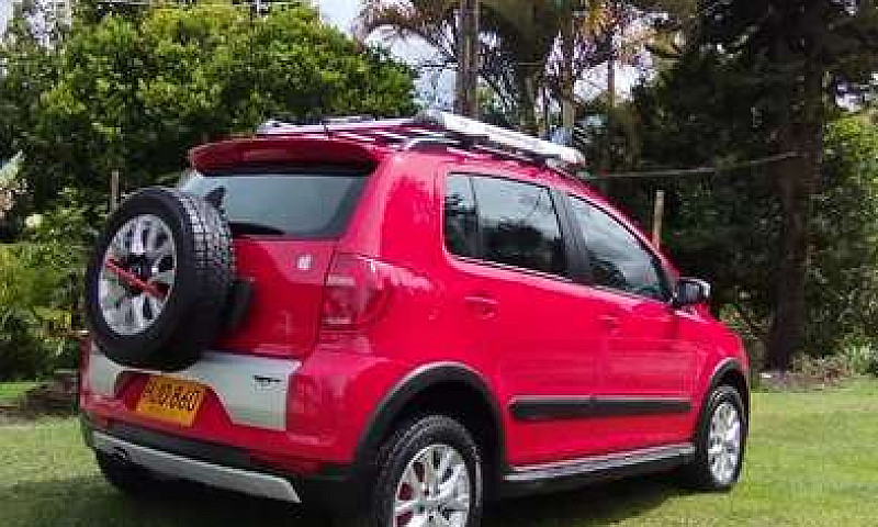 Volkswagen Cross Fox...