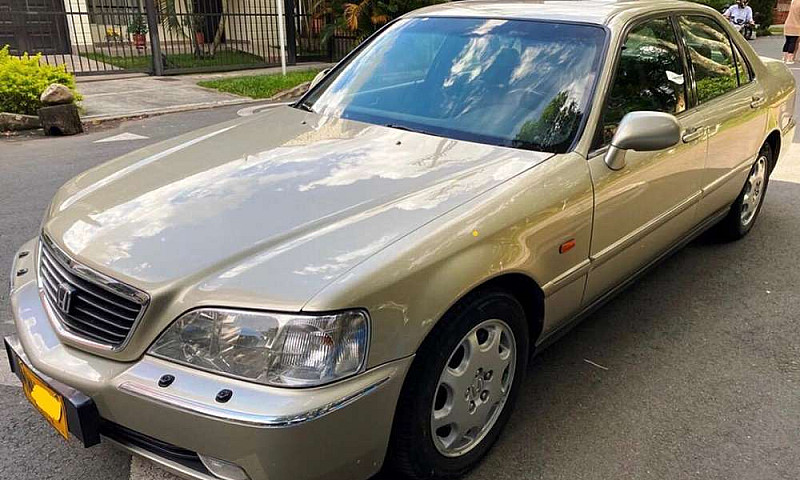 Honda Legend Sobrado...