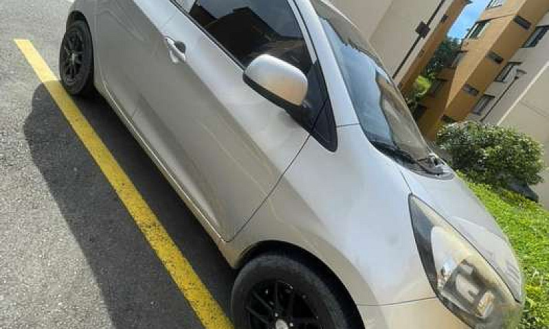 Vendo Kia Picanto 20...