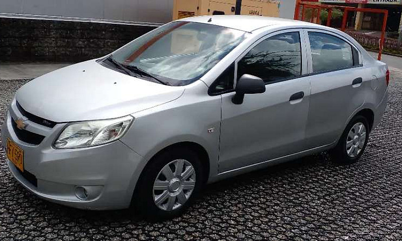 Vendo Chevrolet Sail...