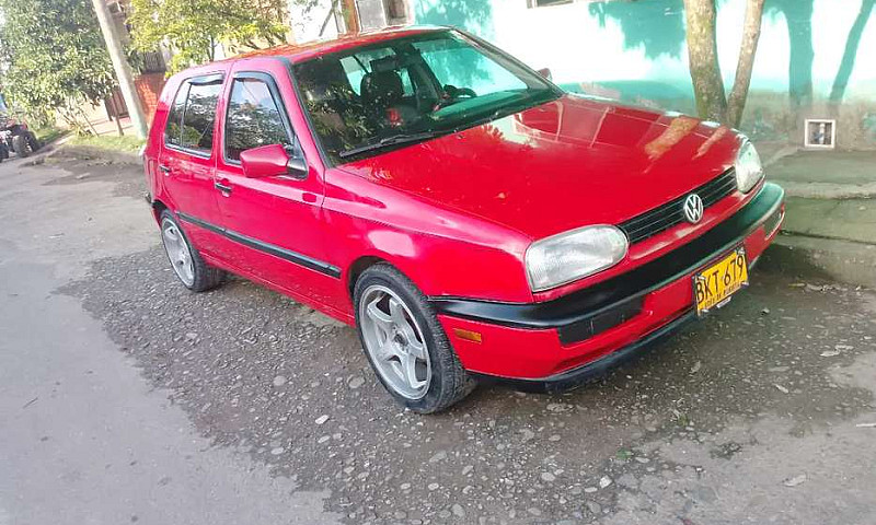 Volkswagen Golf Mode...