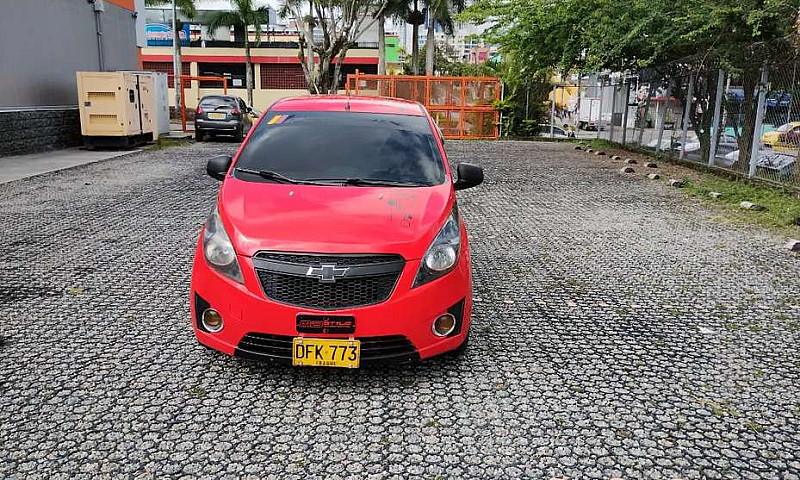 Vendo Chevrolet Spar...