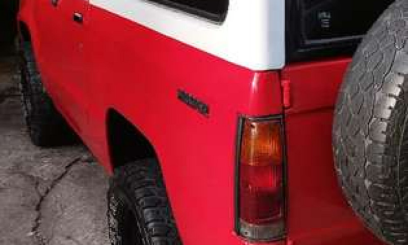 Vendo Trooper Papele...
