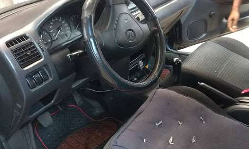 Vendo Carro Mazda...