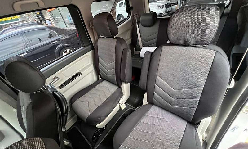 Camioneta Mod* 2020 ...