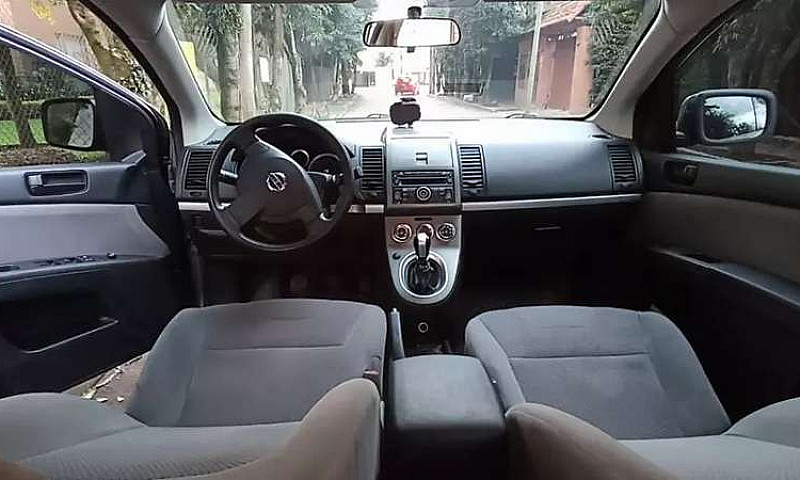 Nissan Sentra 2.0 Añ...