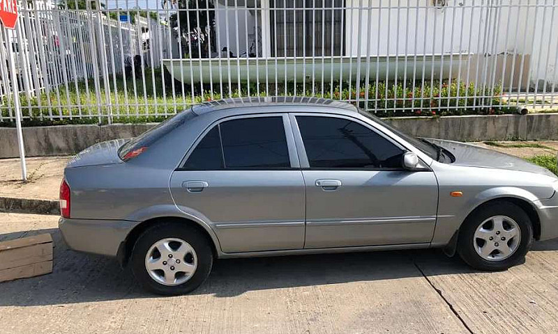 Vendo Mazda Allegro ...