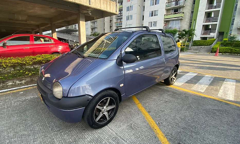 Vendo Renault Twingo...