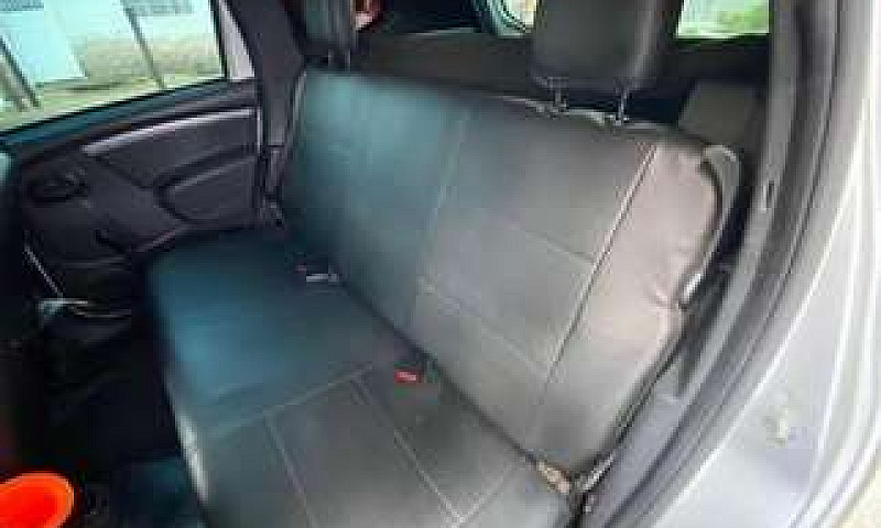Vendo Duster Express...