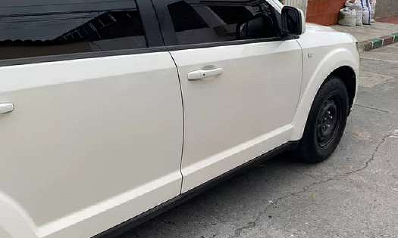 Vendo Camioneta Dodg...