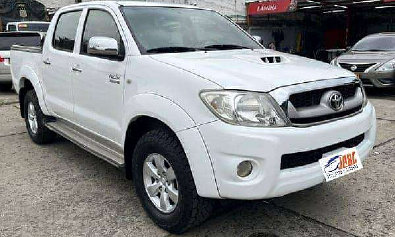Toyota Hilux 3.0 Aut...