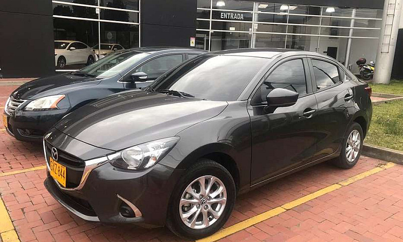 Mazda 2 Touring Seda...