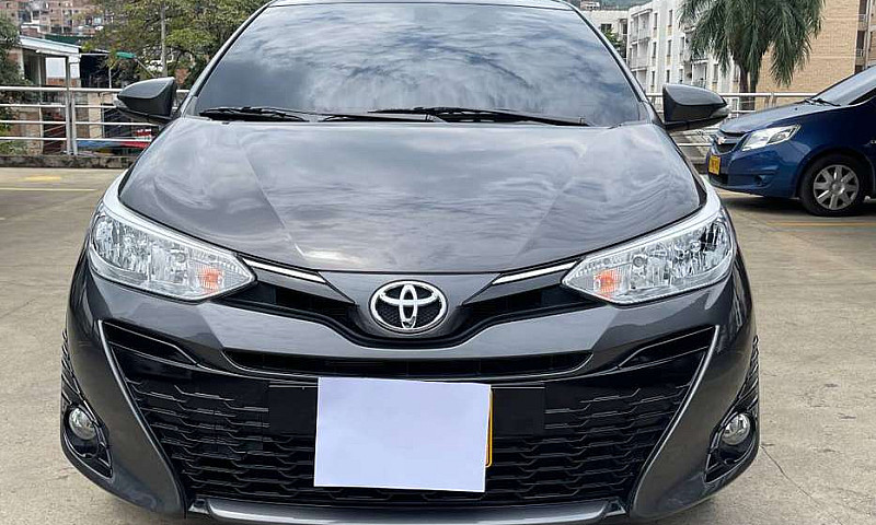 Toyota Yaris Xs 1.5 ...