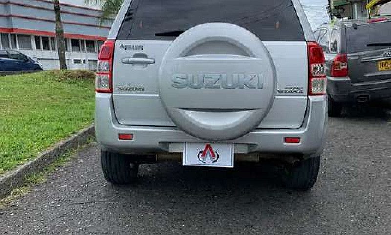 Suzuki Gran Vitara 2...