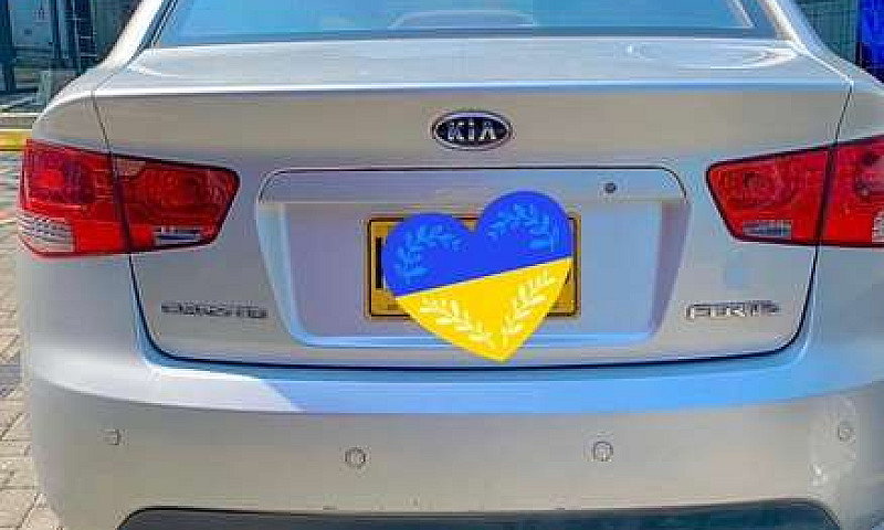Se Vende Kia Cerato ...