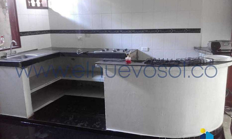 Excelente Casa Muy R...