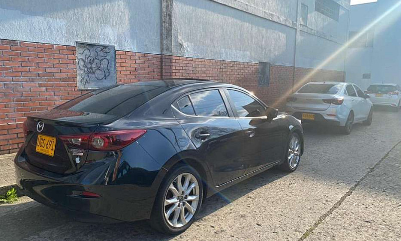 Vendo Mazda 3 Grand ...