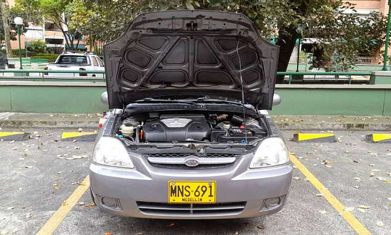 Automóvil Marca Kia ...